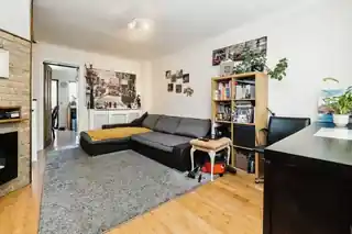 17 Andrew Close, photo 2
