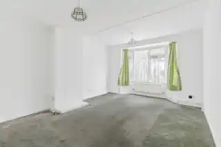 17 Appleton Road, photo 4