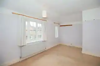 17 Buckingham Road, photo 4