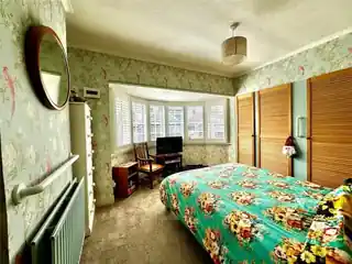 17 Charmouth Road, photo 4
