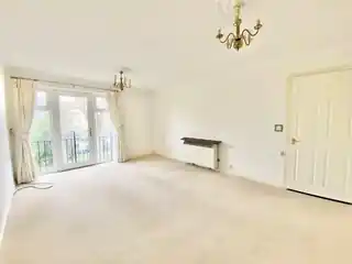 17 Clarendon Mews, photo 2