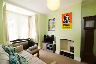 17 Constance Road, photo 2