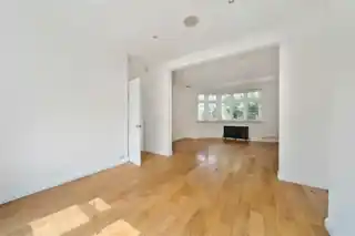 17 Domonic Drive, photo 3