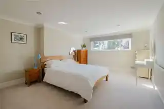 17 Hill House Road, photo 4