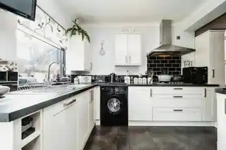17 Hornford Way, photo 4