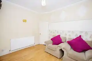 17 Hunter Road, photo 3