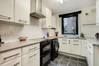 17 Jack Walker Court, photo 2