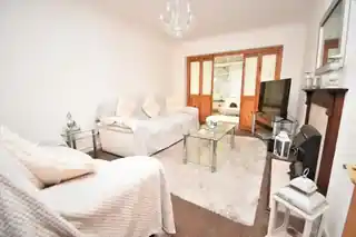 17 Kentish Road, photo 2