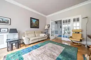 17 Langton Avenue, photo 3