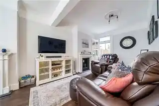 17 Owenite Street, photo 2