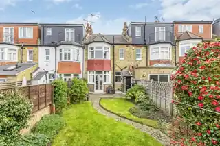 17 Palmerston Road, photo 2