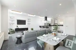 17 Partridge Square, photo 3