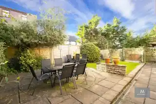 17 Peel Place, photo 3
