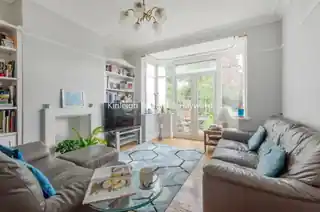 17 Shamrock Way, photo 3