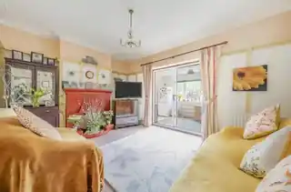 17 St Georges Road, photo 3