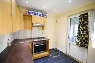 17 Stamford Road, photo 2