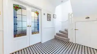 17 The Crescent, photo 4