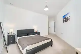 17, Trafalgar House, Juniper Drive, photo 3