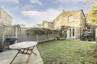 17 Victoria Way, photo 4
