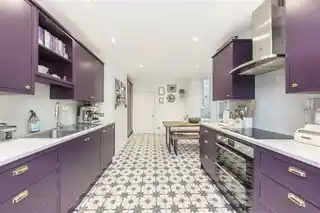 17 Victoria Way, photo 3