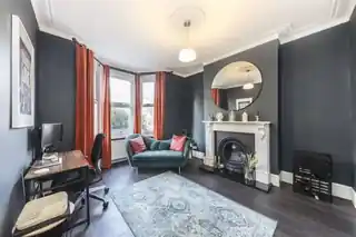 17 Victoria Way, photo 2