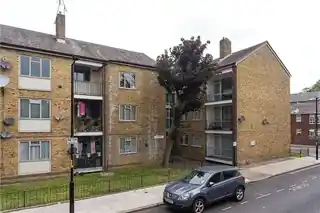 170 Hillingdon Street, photo 2