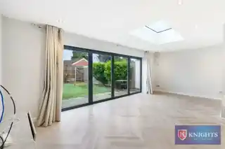 170 Linden Gardens, photo 4