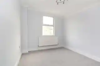 171B Cann Hall Road, photo 4