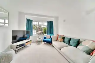 173 Aragon Road, photo 2