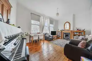 176 Muswell Hill Broadway, photo 2