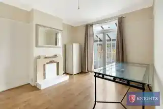 177 Monmouth Road, photo 3