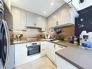 177 Wooldridge Close, photo 4