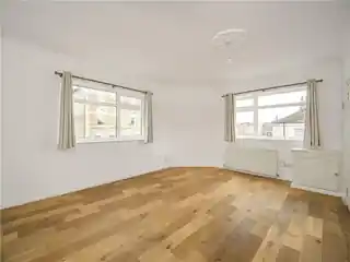 17A Holland Road, photo 2