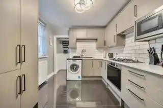 17A Sheridan Road, photo 2