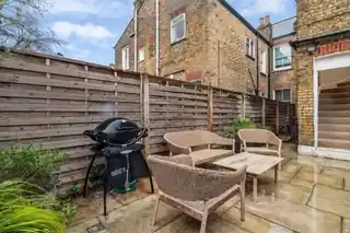17A Southfield Road, photo 2