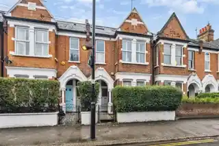 17A Southfield Road, photo 3