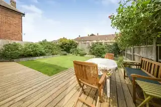 18 Baxter Close, photo 4