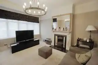 18 Cambridge Gardens, photo 2