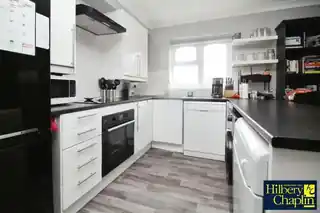 18 Creasey Close, photo 2