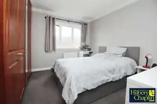 18 Creasey Close, photo 4