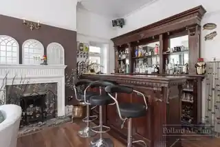 18 Croham Park Avenue, photo 4