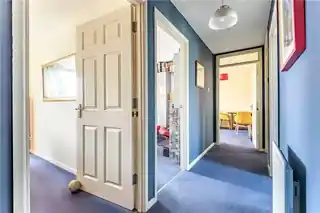 18 Davey Close, photo 4