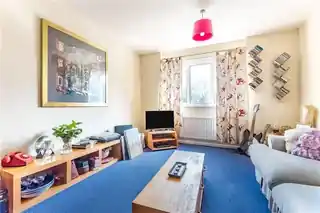 18 Davey Close, photo 2