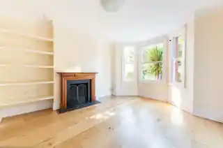 18 Drury Road, photo 3