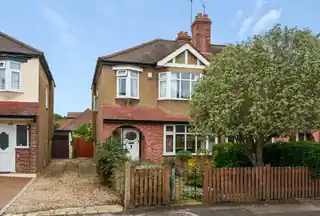 18 Elmwood Close, photo 2