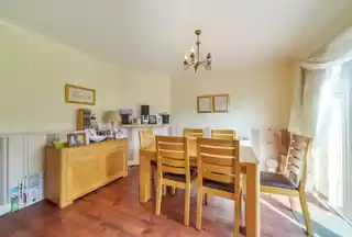 18 Franklin Crescent, photo 3