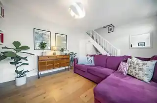 18 Gaitskell Road, photo 2