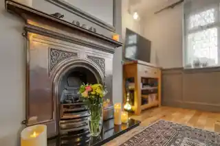 18 Haileybury Avenue, photo 3