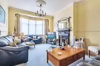18 Kent Road, photo 3