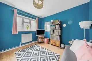 18 Lowth Road, photo 4